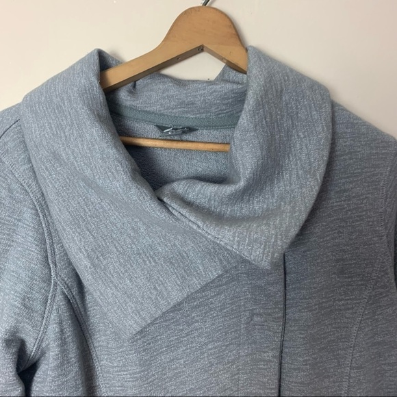 [Eddie Bauer] Gray Crossover Snap Button Long Sleeve Lightweight Knit Jacket - Picture 2 of 11